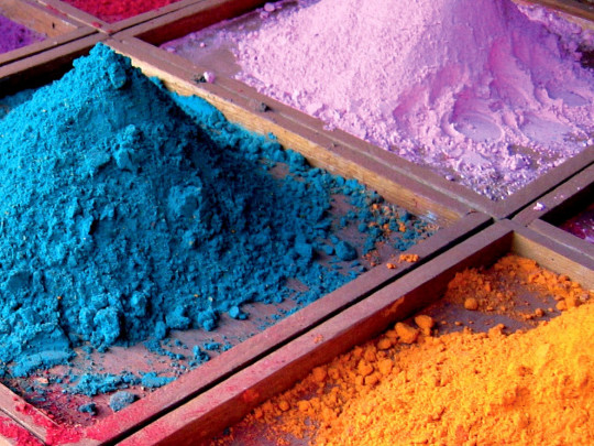 UN APERCU DES FABRICATIONS CHARVIN